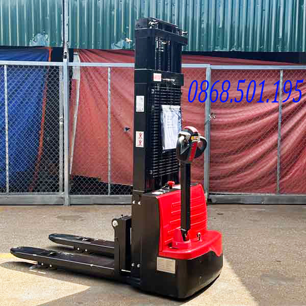 Xe nâng điện đi bộ lái 2 tấn nâng 3m LWS 20-30