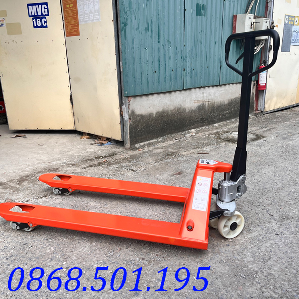 Xe nâng tay thấp 2.5T