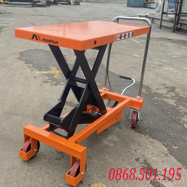 Bàn nâng thủy lực 0.8 tấn